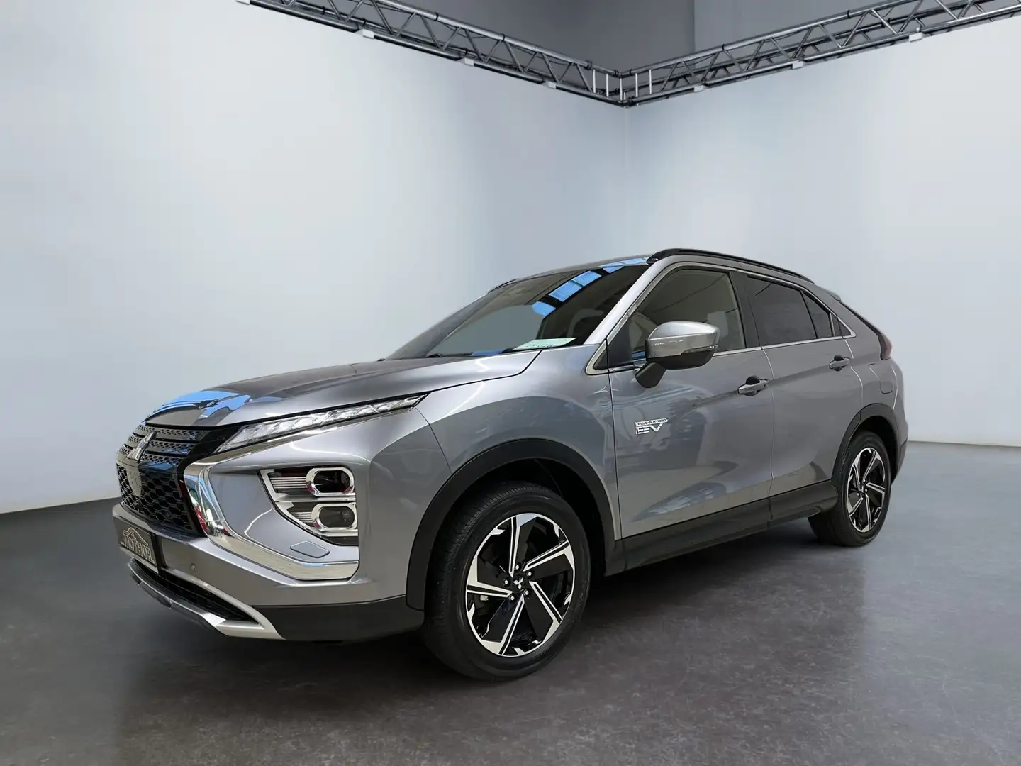 Mitsubishi Eclipse Cross PLUS 2.4 PHEV Spurhalteassistent Grau - 2