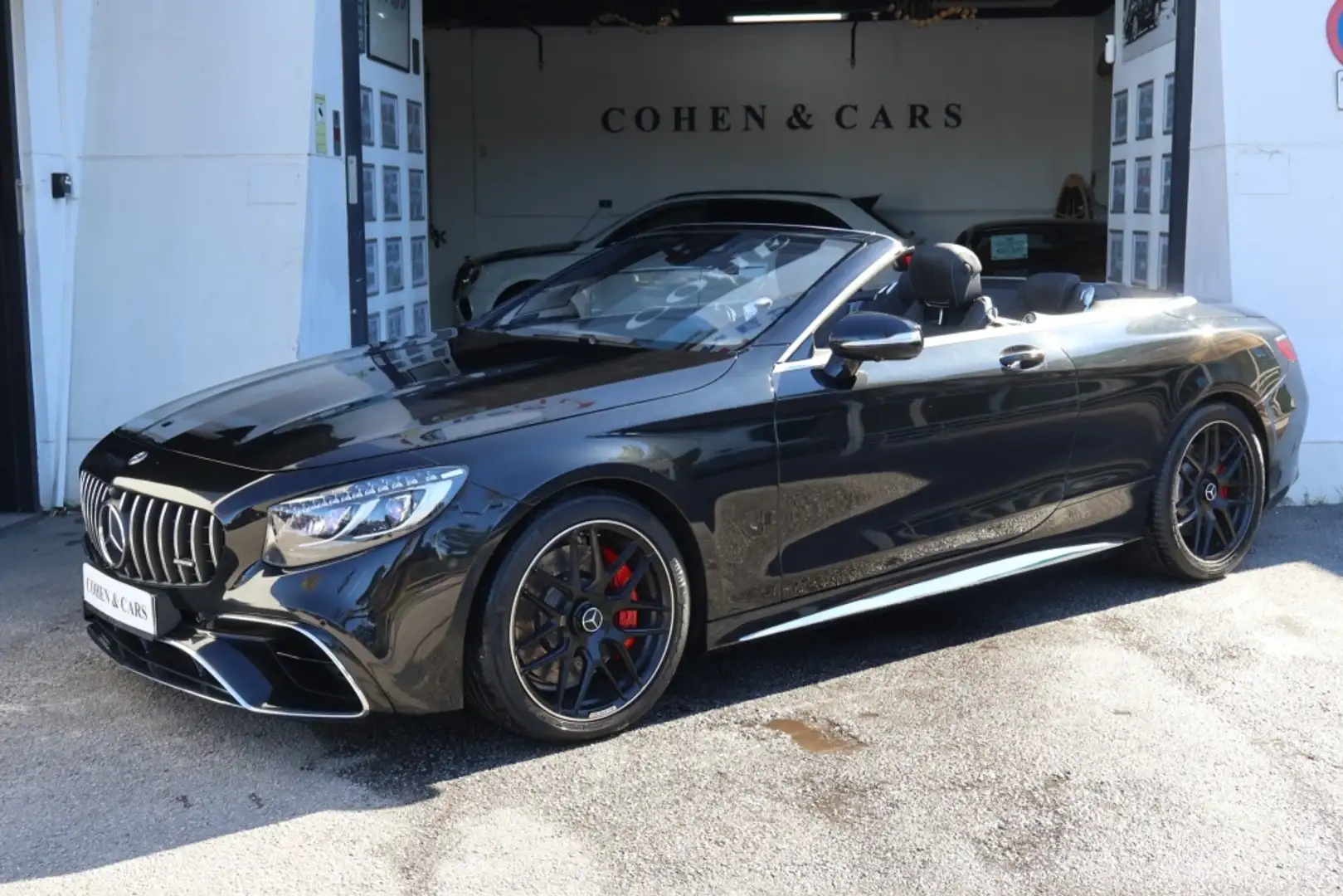 Mercedes-Benz S 63 AMG Cabrio 4Matic+ 9 SpeedShift MCT Noir - 2