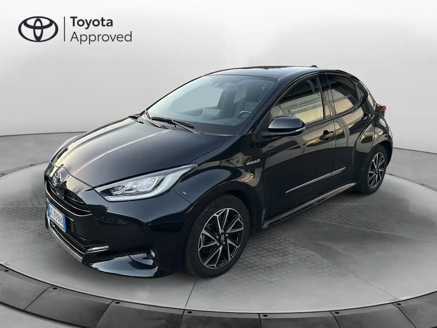 Toyota Yaris 1.5 Hybrid 5 porte Lounge Nero - 1
