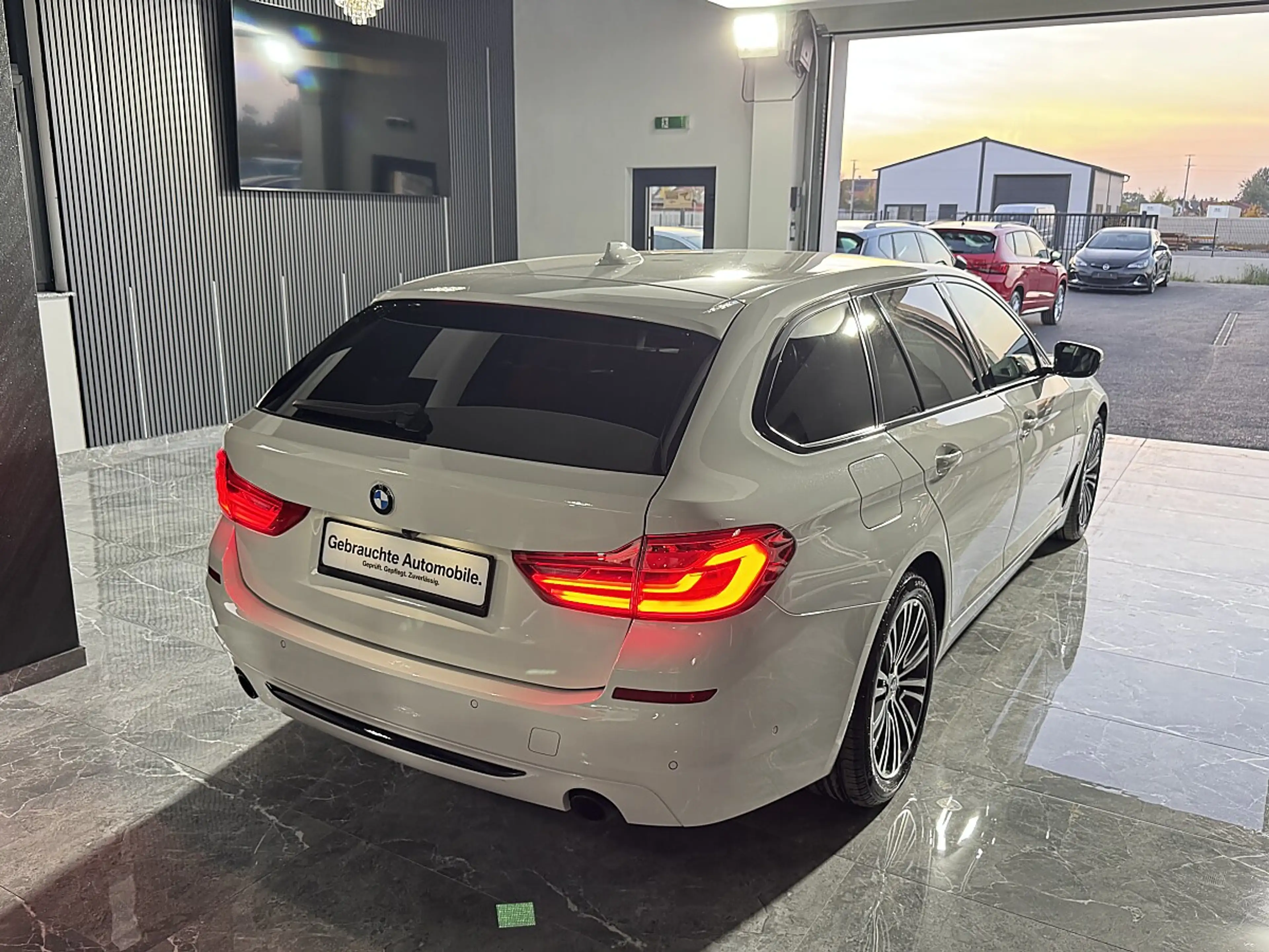 BMW 520 d G31 Aut.*Sport-Line*Wenig-KM*1.Besitz* — photo 8