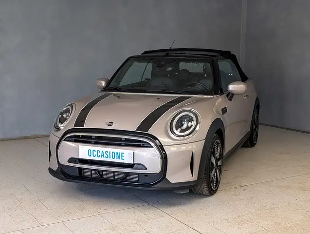 MINI Cooper Cabrio 1.5 Cooper Premium Plus