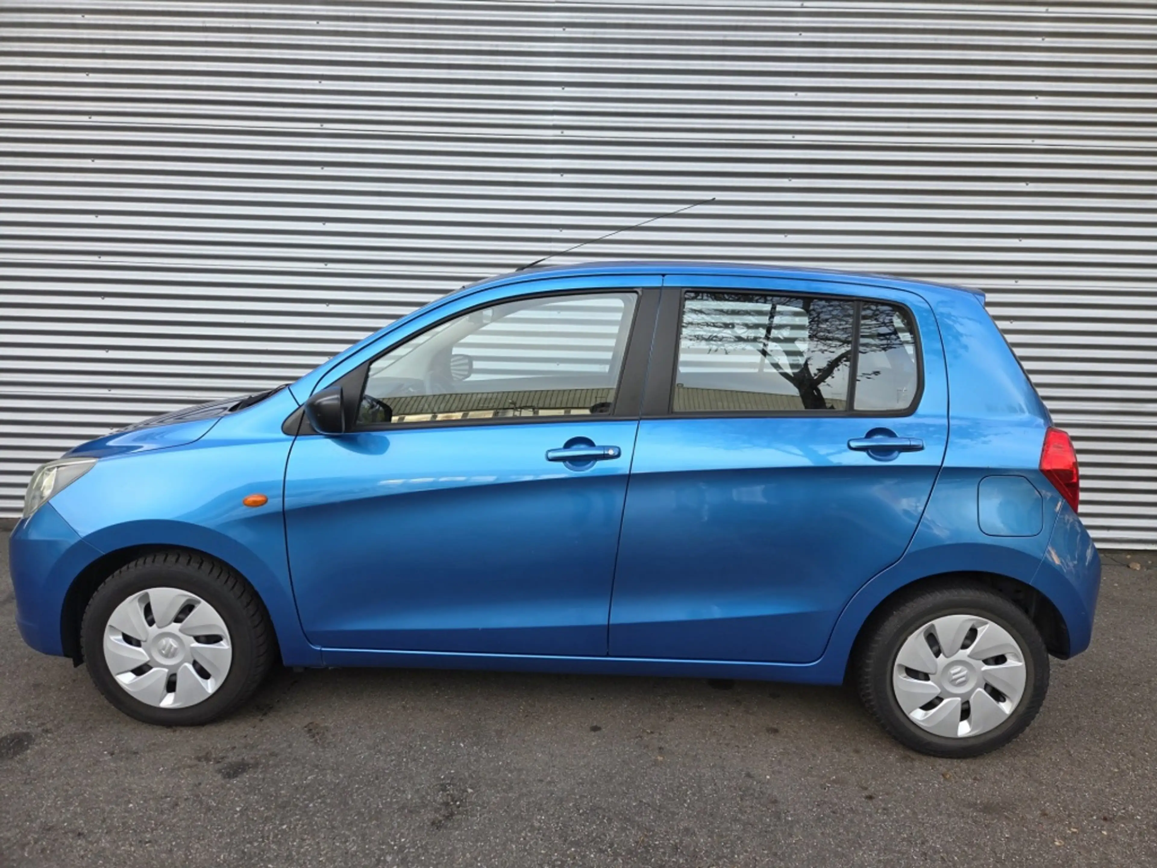 Suzuki Celerio 1.0 Comfort — photo 4