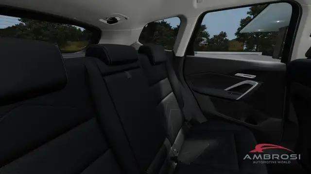 BMW X1 view 13