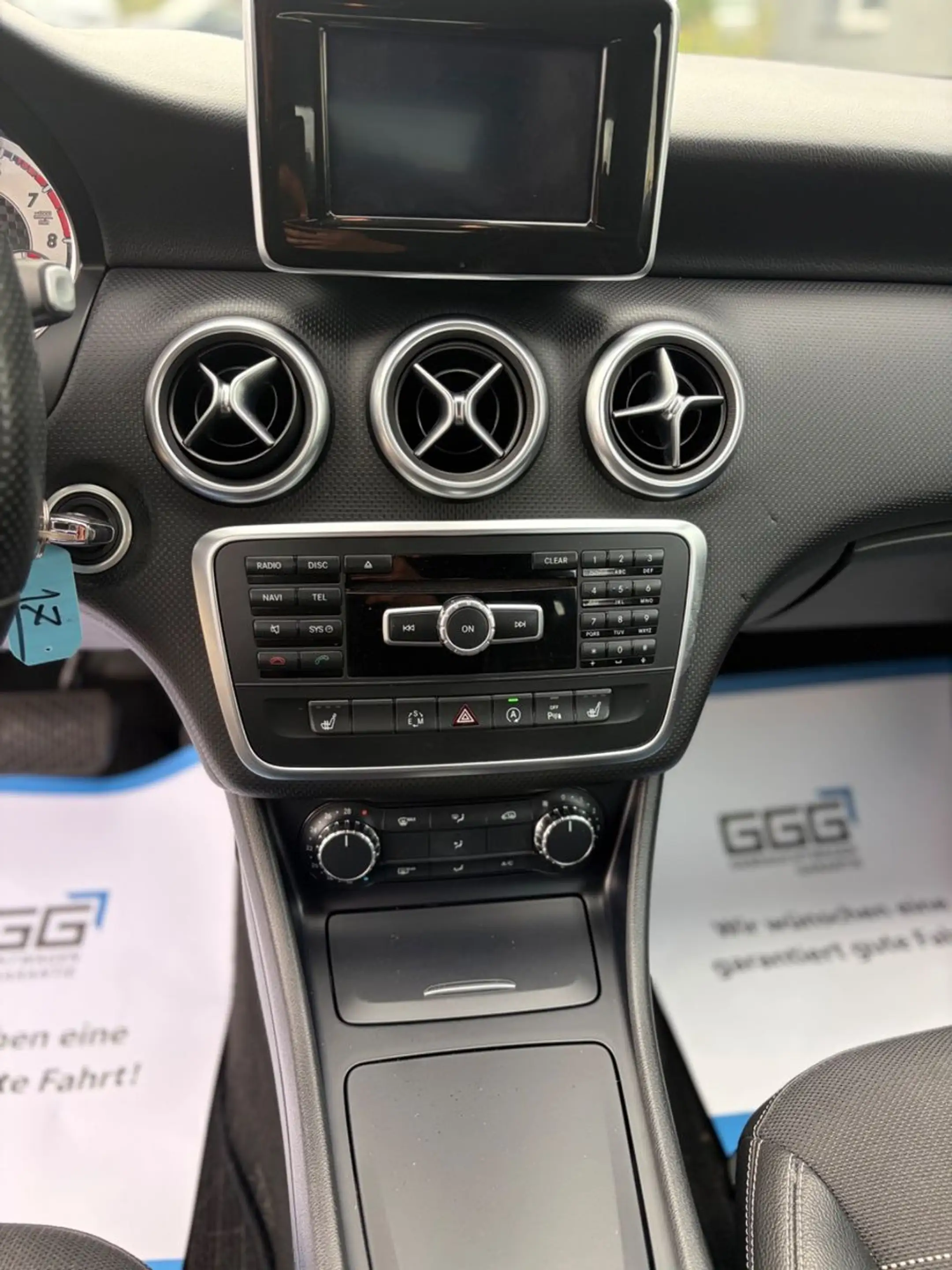 Mercedes-Benz A 200 A A 200 BlueEfficiency — photo 15