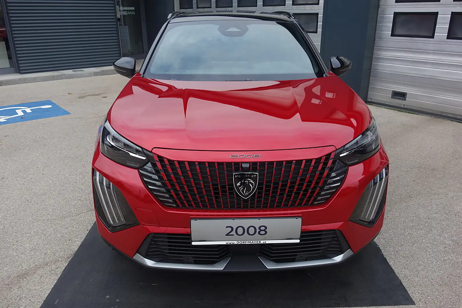 Peugeot e-2008 54kWh GT Rot - 2