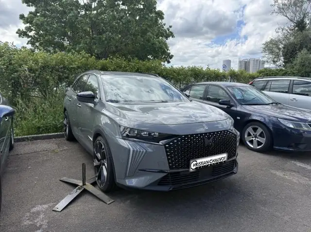 DS Automobiles DS 7 E-TENSE 4x4 360ch La Premiere
