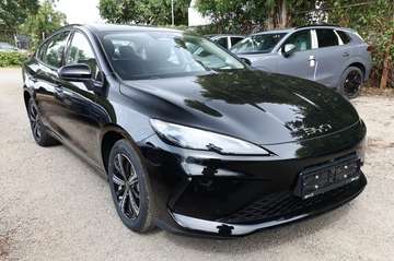 5 DM-i   212 CV PHEV DESIGN