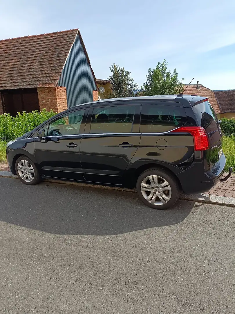 Peugeot 5008 1,6 HDI Exclusive FAP - 2