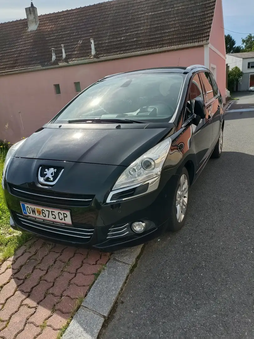 Peugeot 5008 1,6 HDI Exclusive FAP - 1