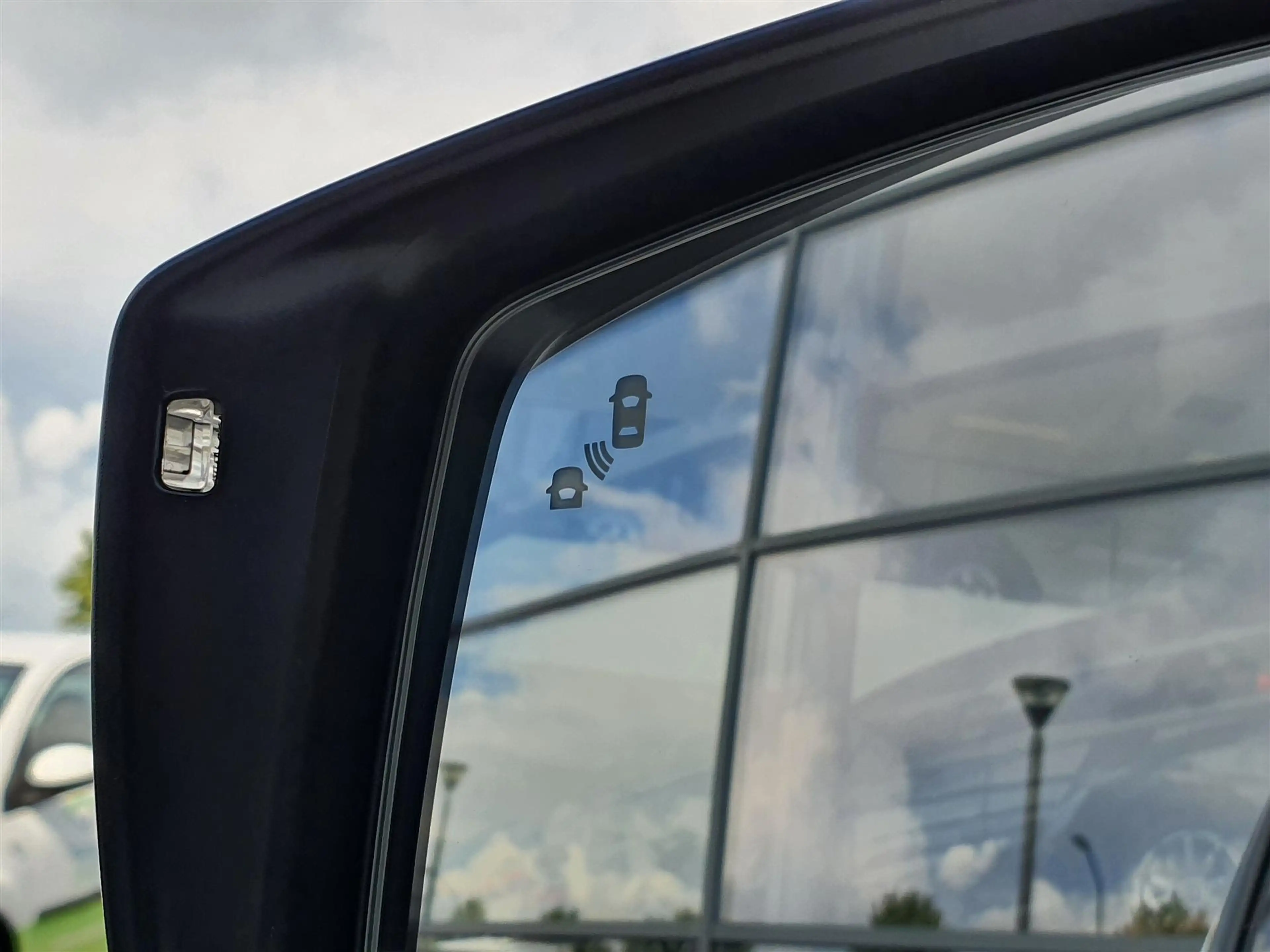 Nissan Note 1.2 DIG-S Connect Edition Navi | Safety Shield — photo 23