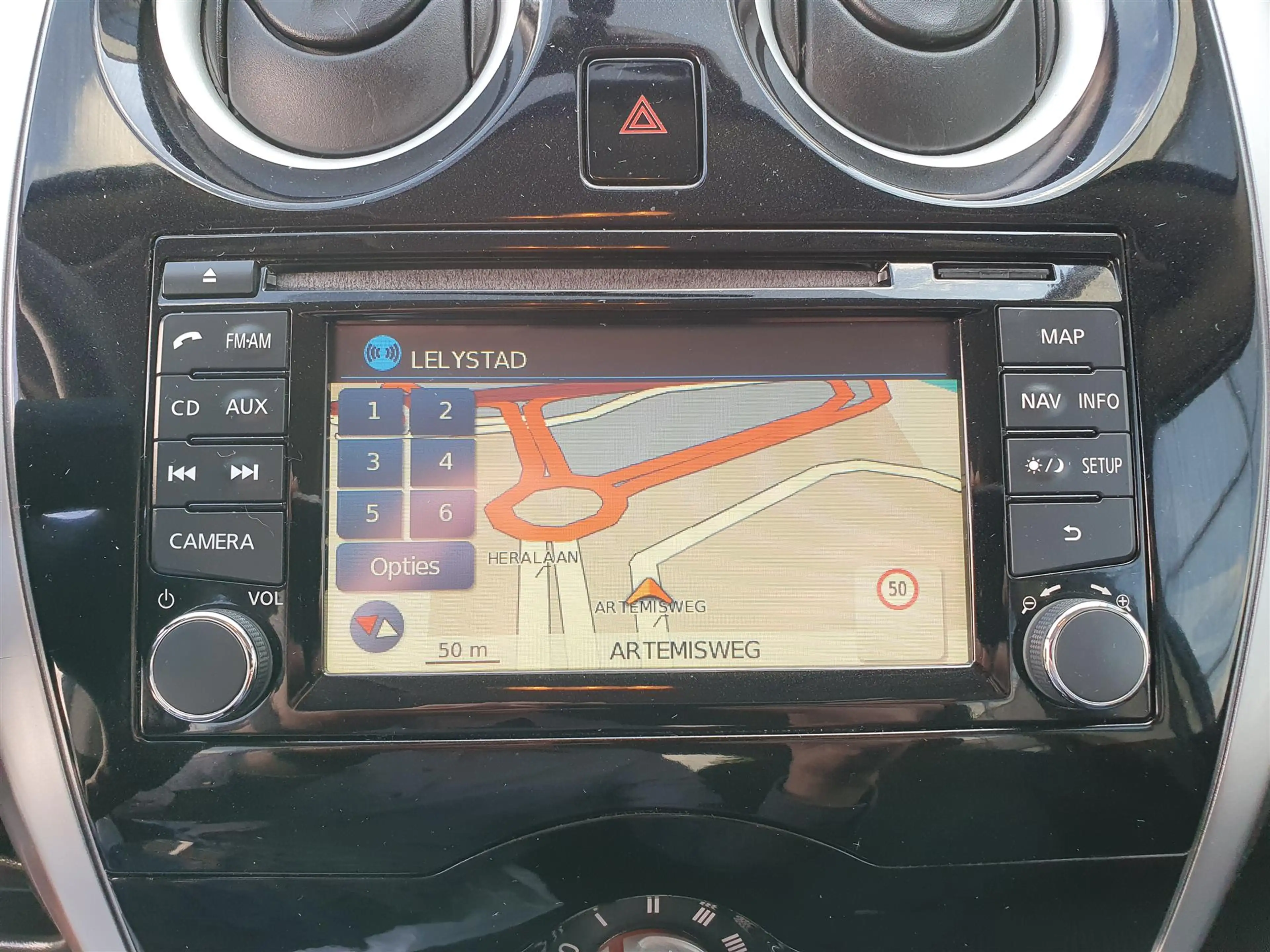 Nissan Note 1.2 DIG-S Connect Edition Navi | Safety Shield — photo 17