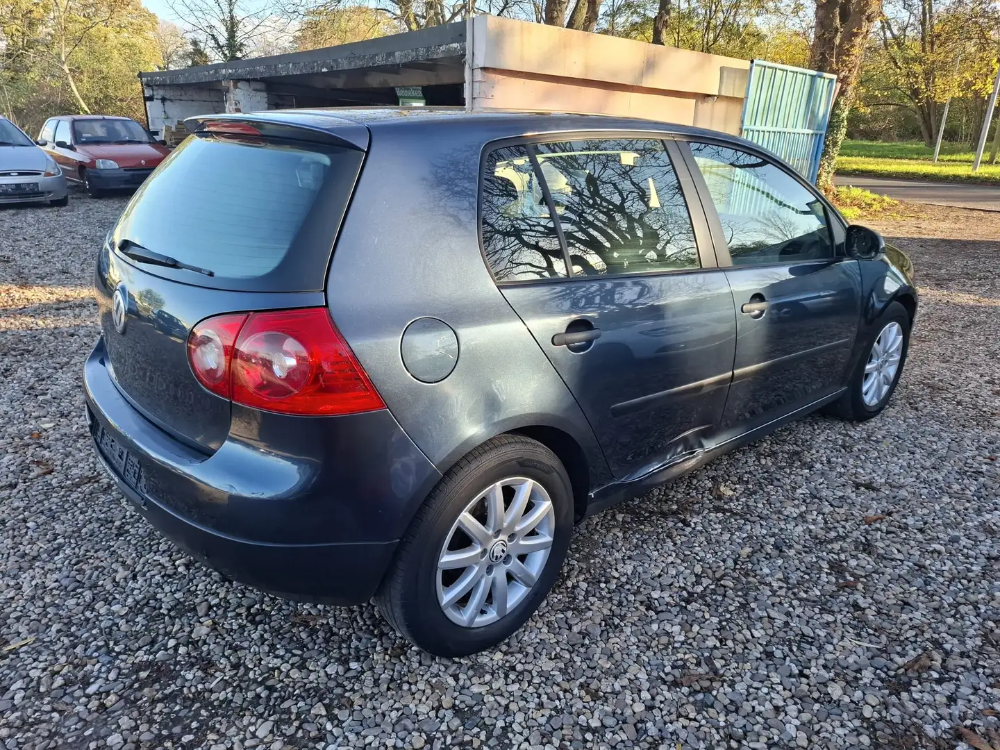 Volkswagen Golf Trendline Blau - 2