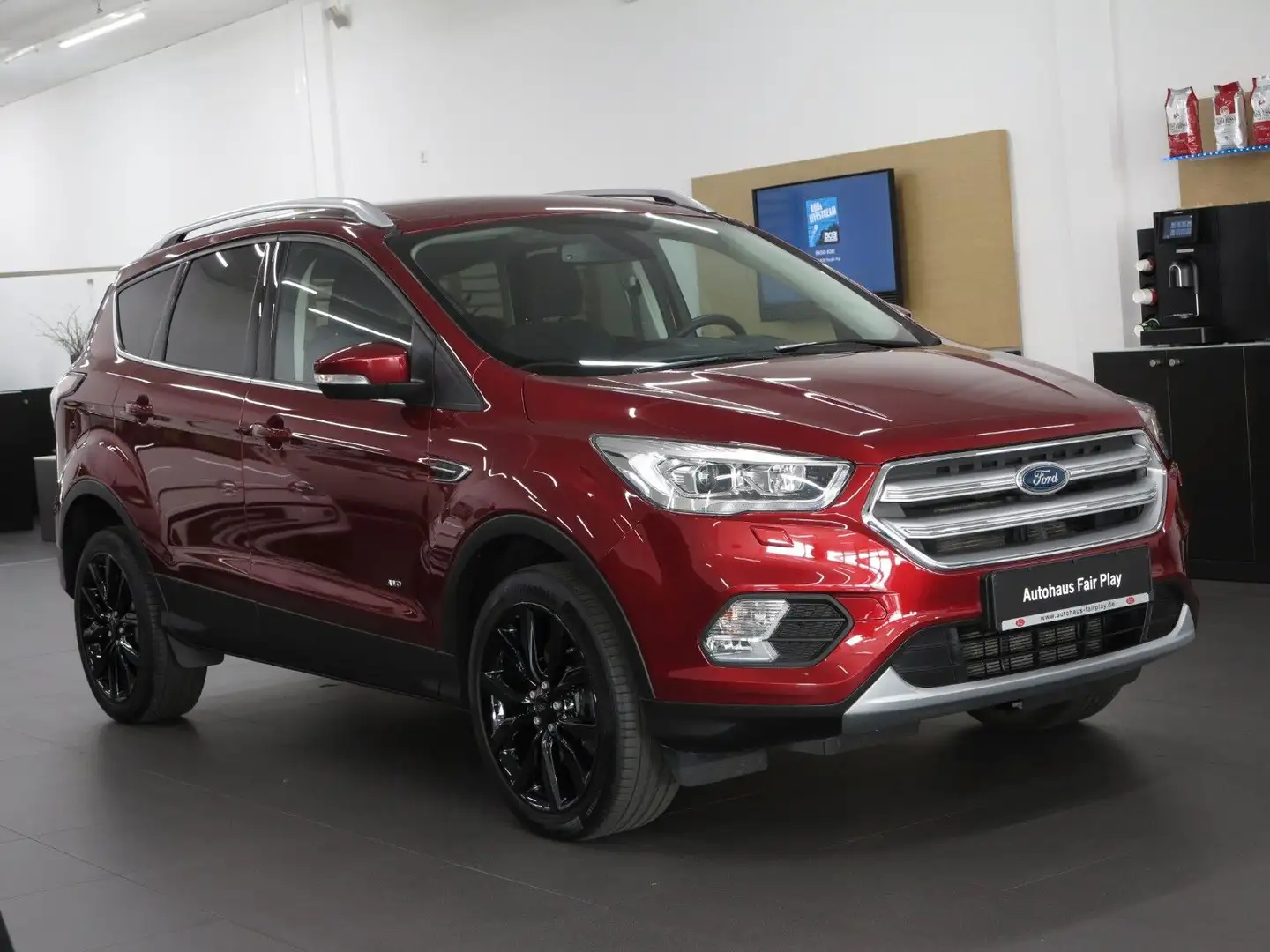 Ford Kuga 1.5 EB Cool&Connect 4x4 AUT AHK/NAVI/U-Frei Rojo - 1