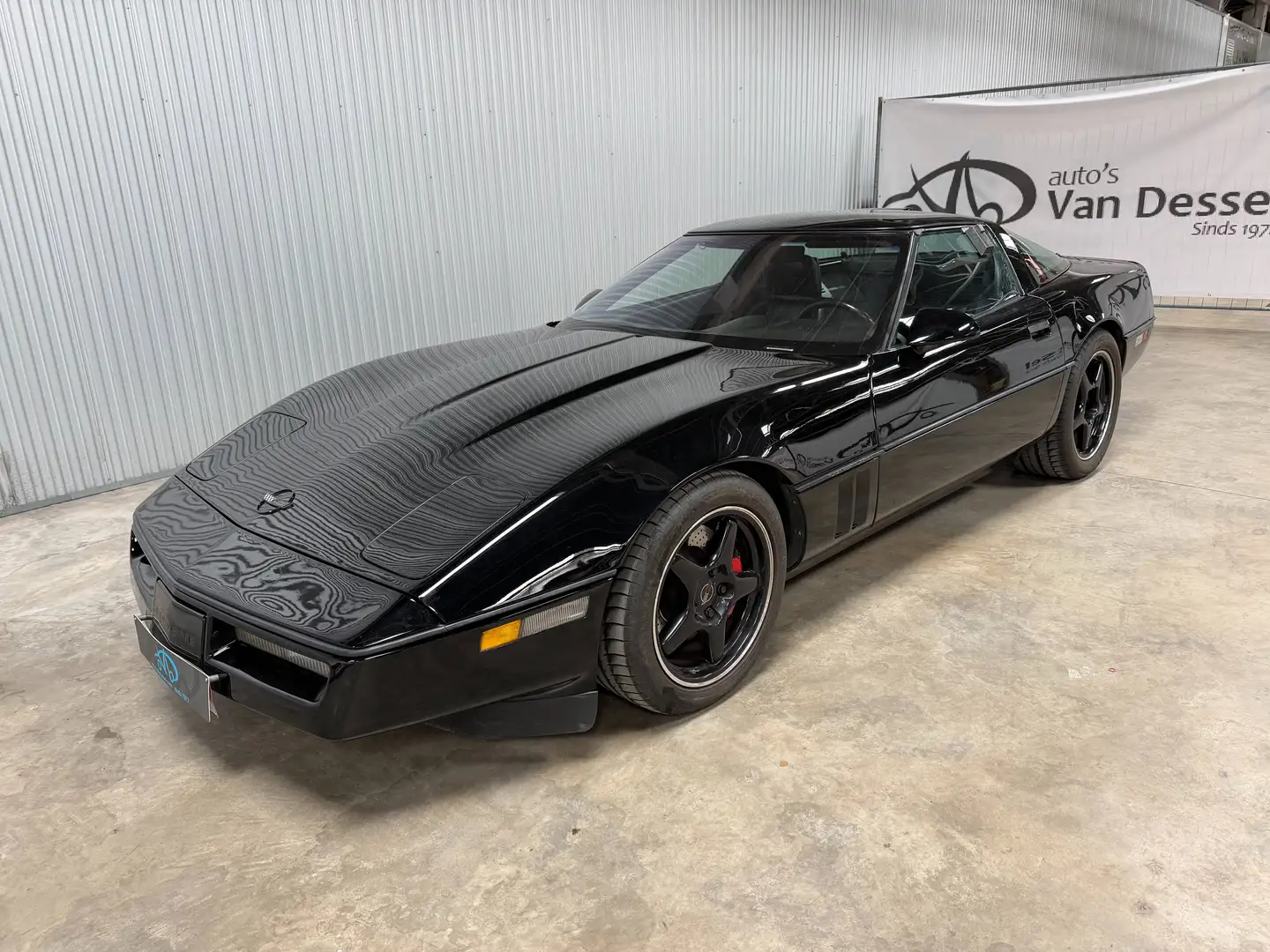 Corvette ZR1 Targa 6 speed manual *engine overhauled* Schwarz - 2