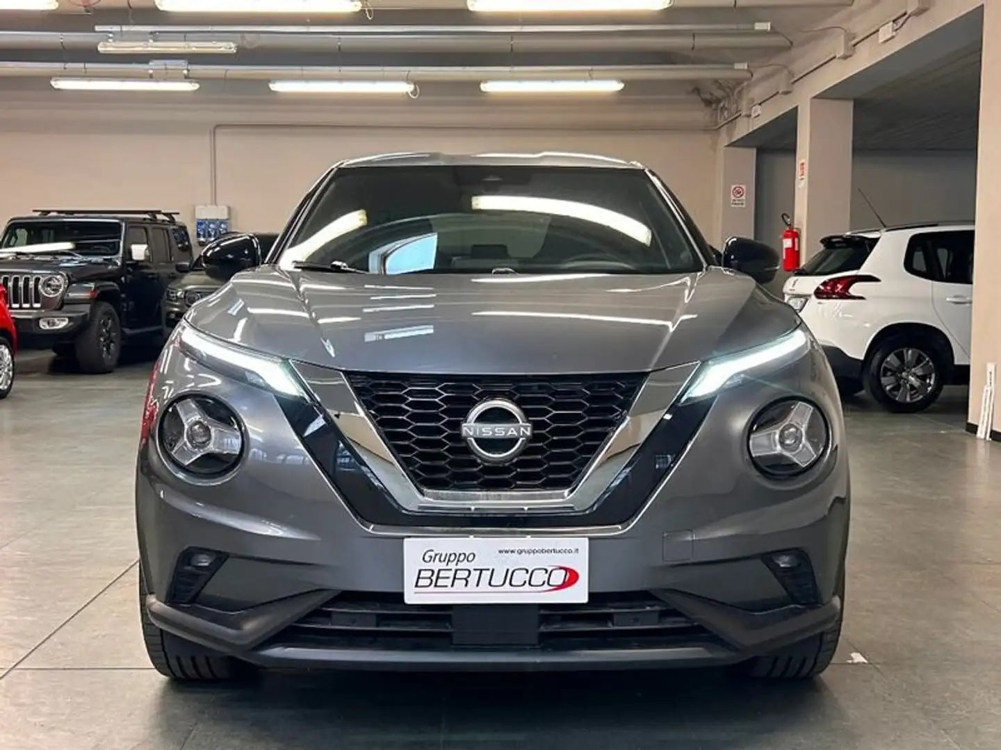 Nissan Juke 1.0 DIG-T 114 CV DCT N-Connecta Grigio - 2