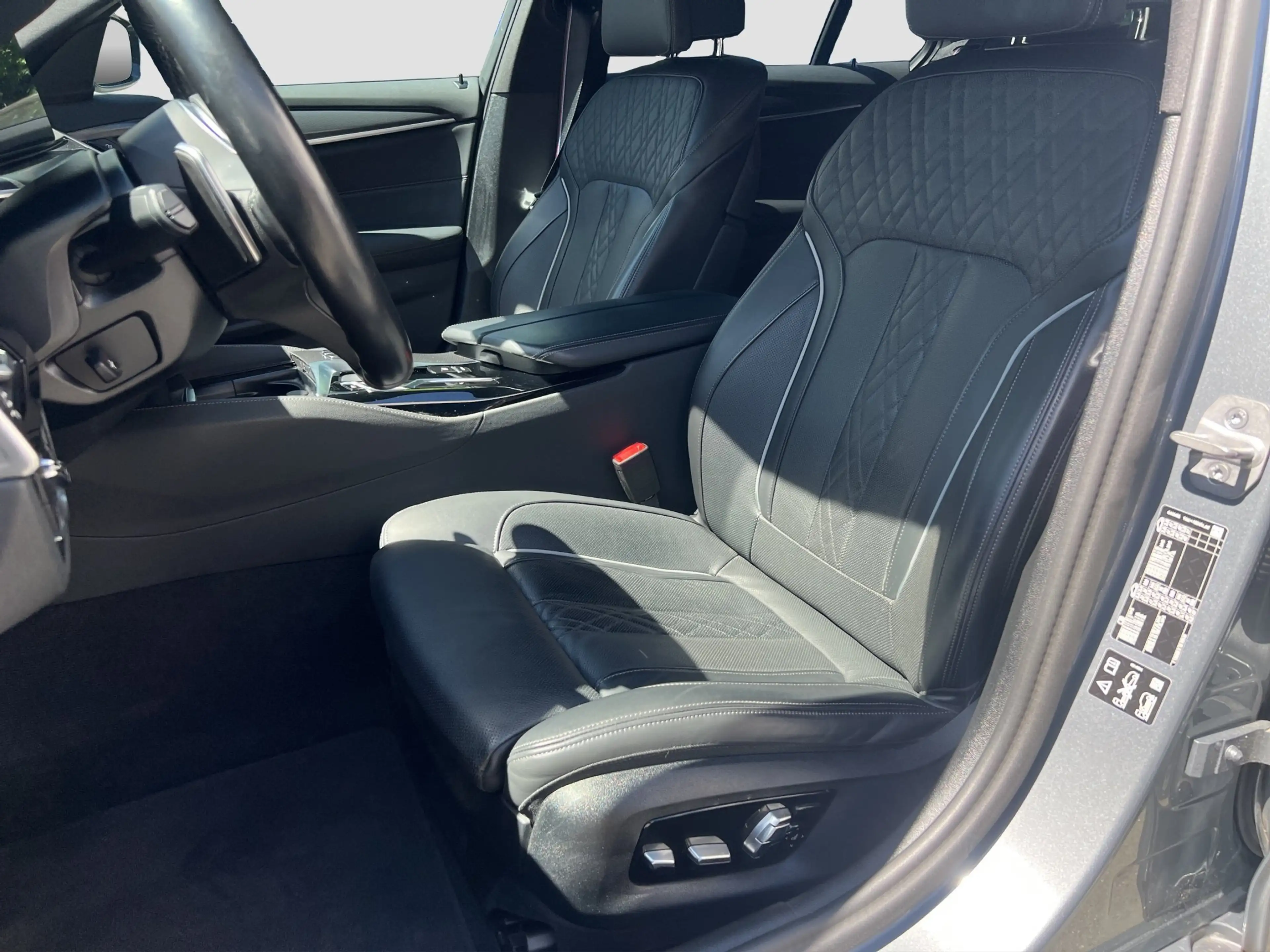 BMW 540 d xDrive Touring ///M-Sport PRO Laser ACC AHK — photo 10