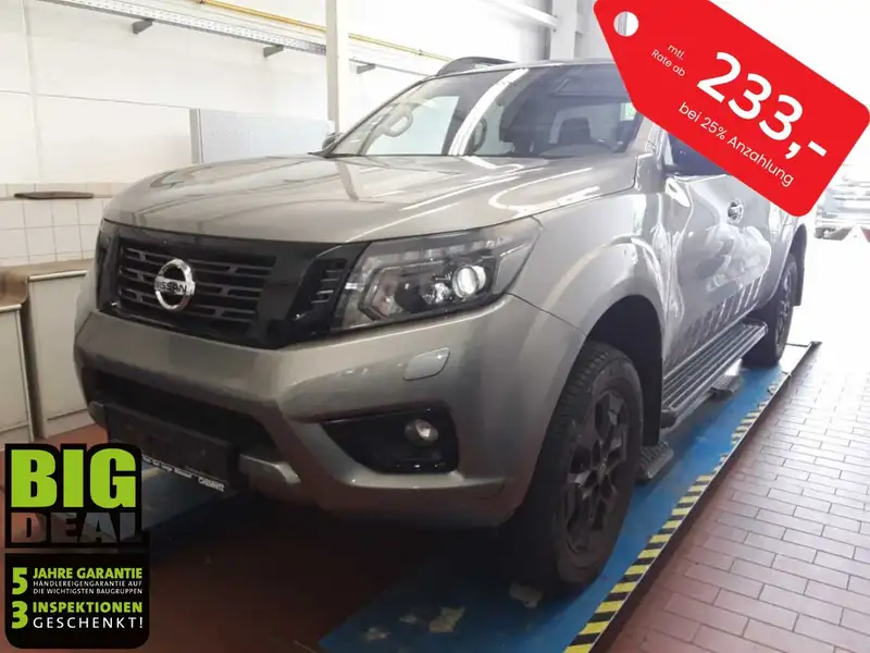 NISSAN Navara
