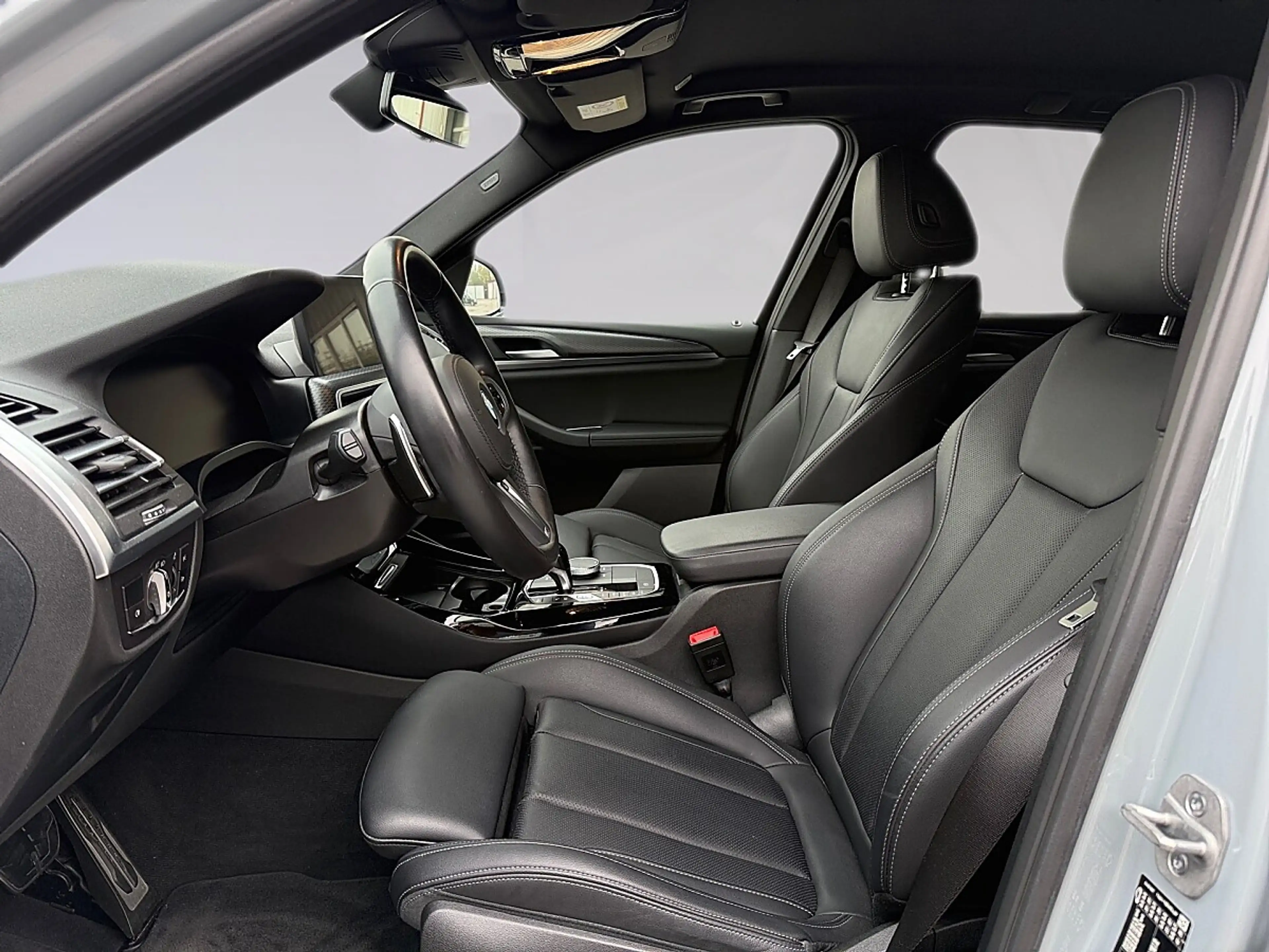 BMW X3 xDrive 30e — photo 15