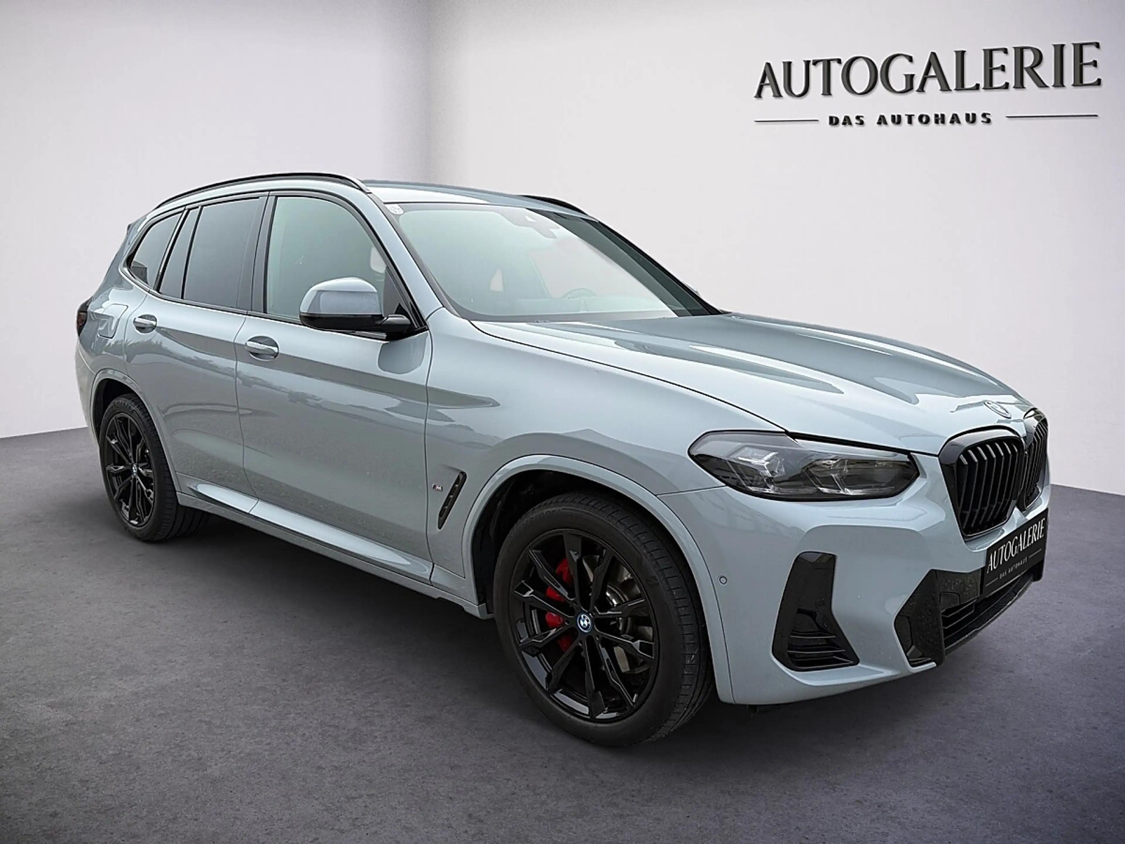 BMW X3 xDrive 30e — photo 3