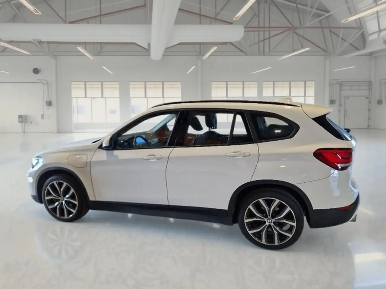 BMW X1 XDRIVE 25E BUSINESS ADVANTAGE AUTOMATICO SUV, миниатюра 5
