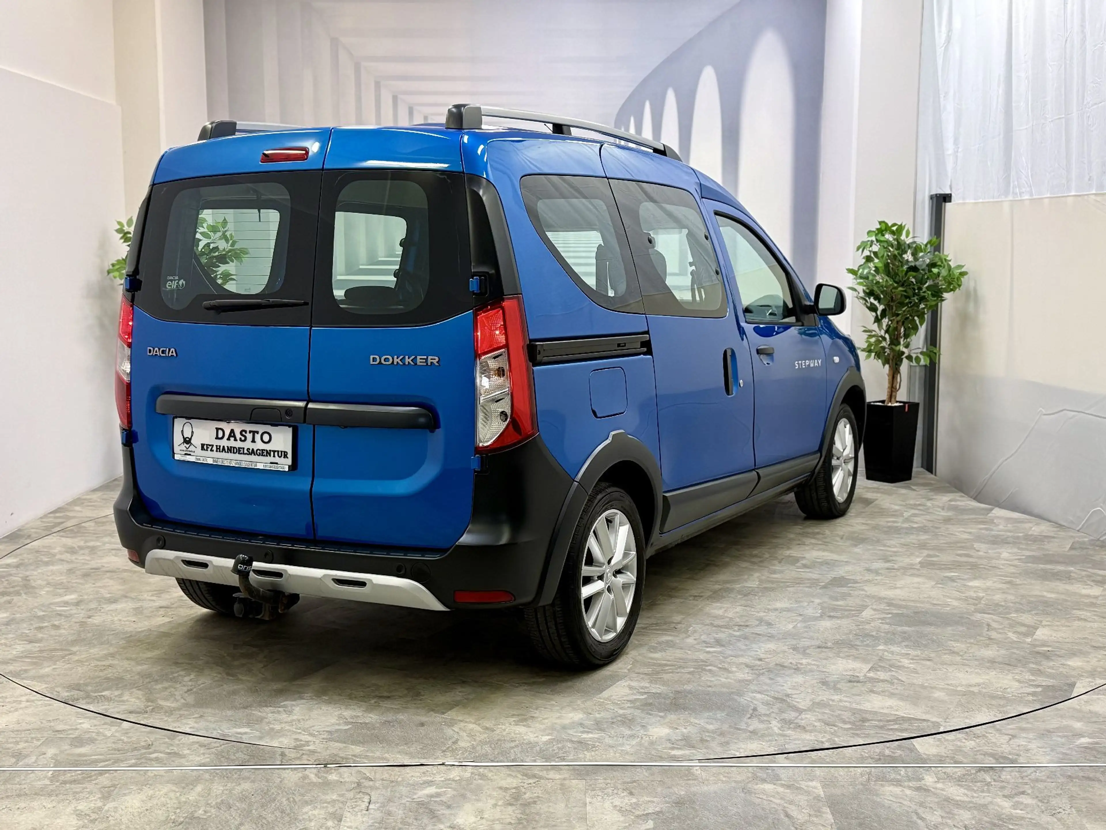 Dacia Dokker Stepway TCe 115 S&S__AHK__SITZHEIZUNG__ — photo 5