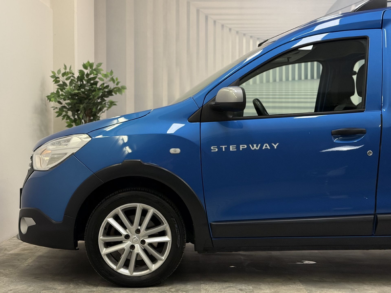 Dacia Dokker Stepway TCe 115 S&S__AHK__SITZHEIZUNG__ — photo 28
