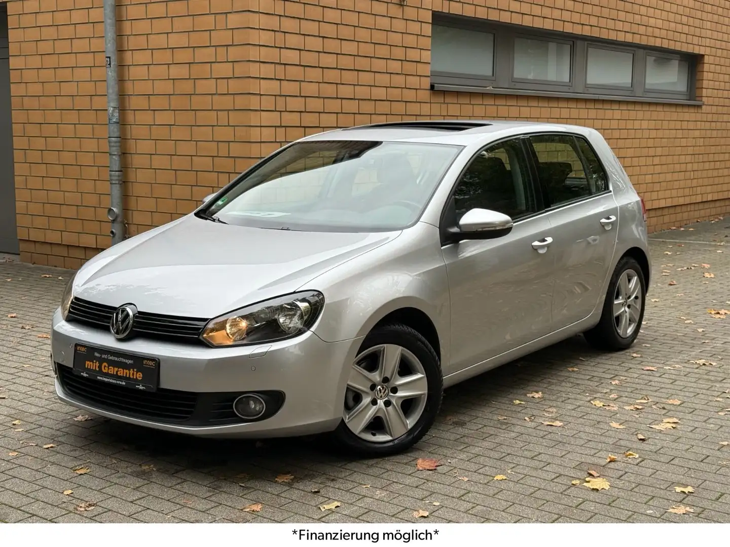 Volkswagen Golf VI Comfortline/1.HAND/71TKM/AUTOMATIK/SCHIE Argent - 1