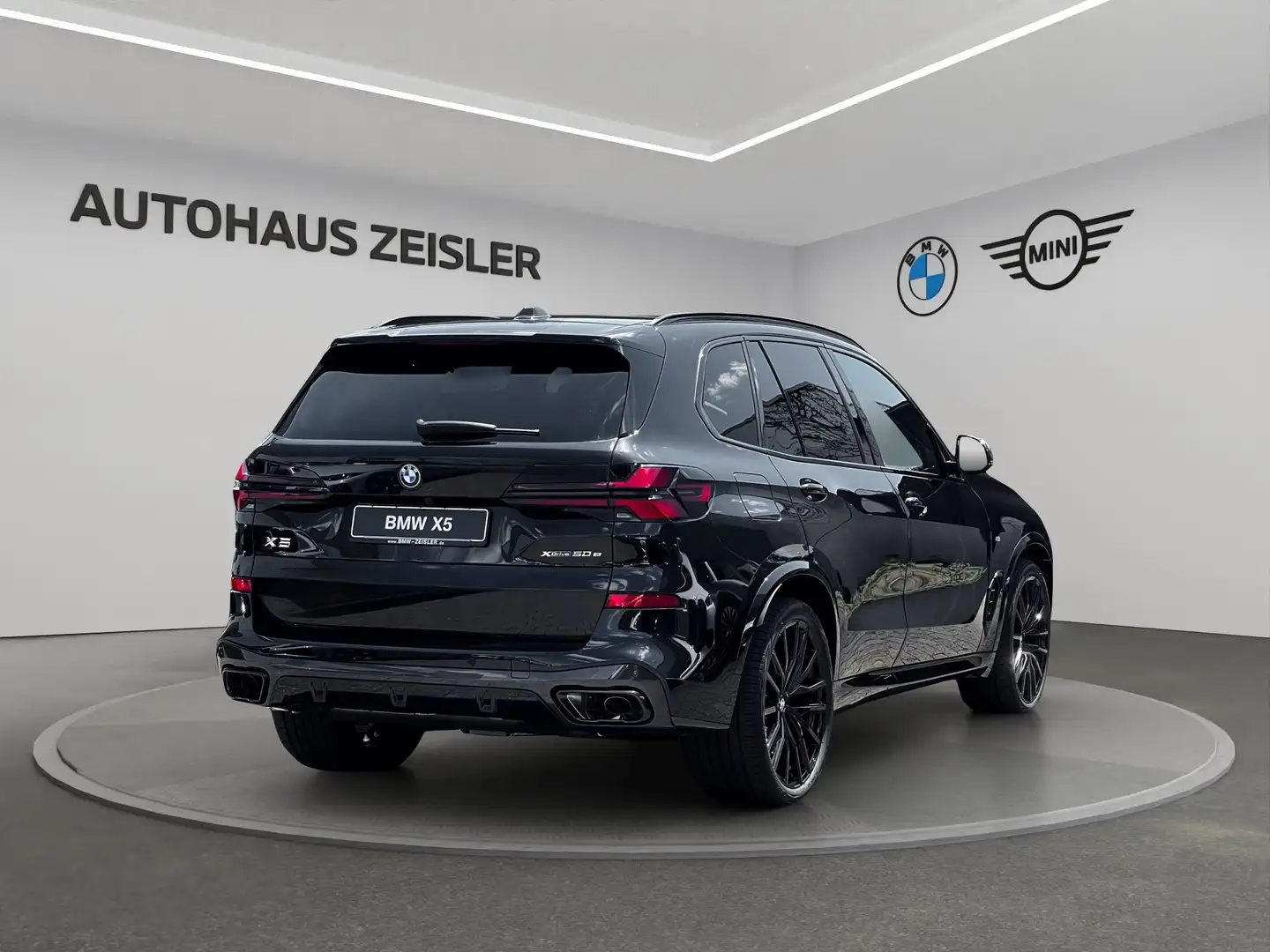 BMW X5 xDrive50e M Sport Pro 22"LM AHK GSD Sitzlüftung Noir - 2