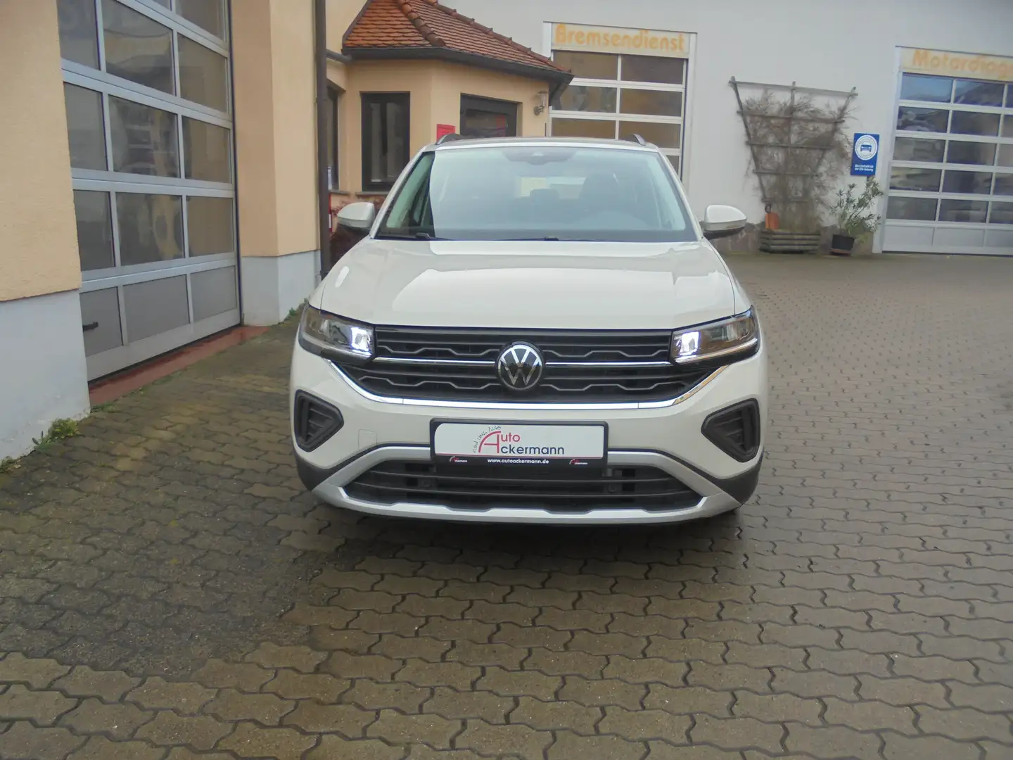 Volkswagen T-Cross T-Cross 1.0 TSI  Life AHK Grau - 2