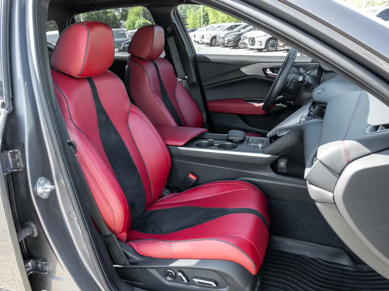 Acura TLX снимка Acura TLX