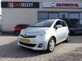 Toyota Verso-S 1.3 VVT-i 99pk Dynamic Trekhaak Navi + Camera Zilver - thumbnail 1