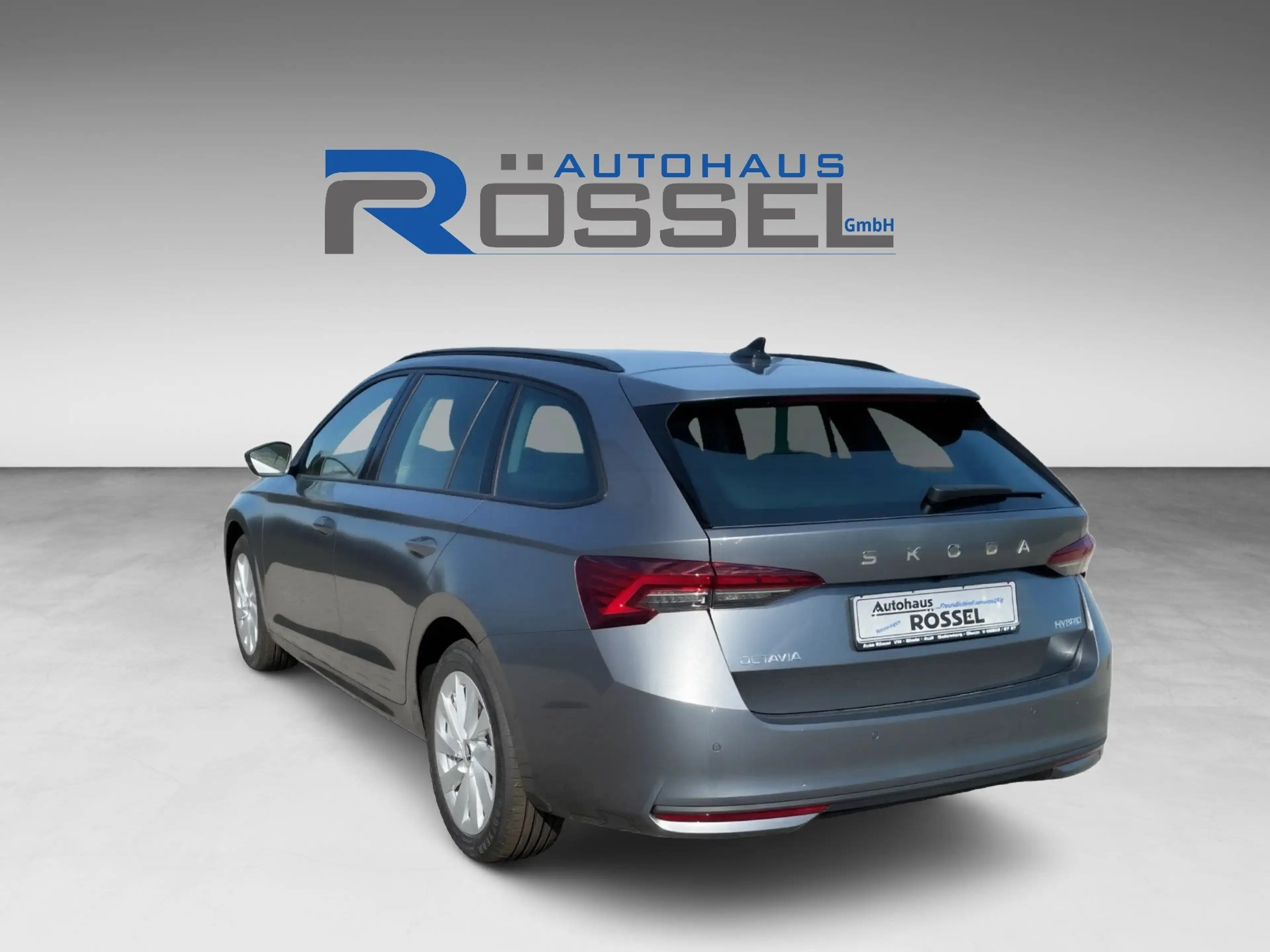 Skoda Octavia Combi 1.5 TSI DSG Edition Alu17" PDC RFK LED SHZG — photo 7