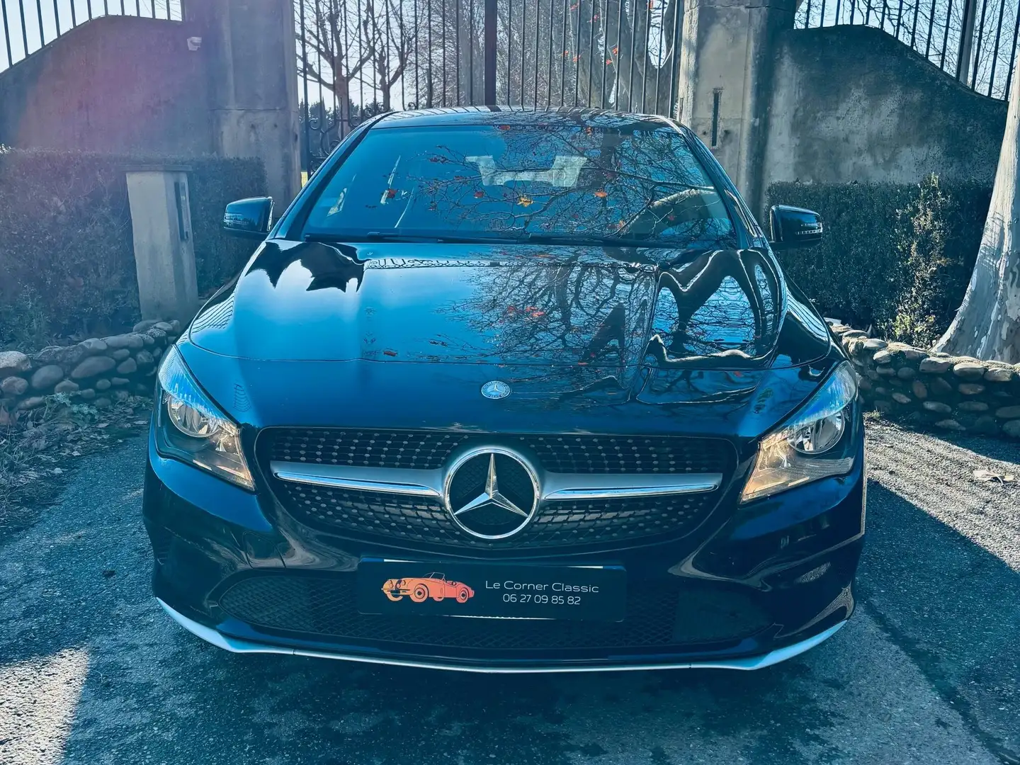 Mercedes-Benz CLA 180 CLA Shooting Brake 180 d Sensation Bleu - 2
