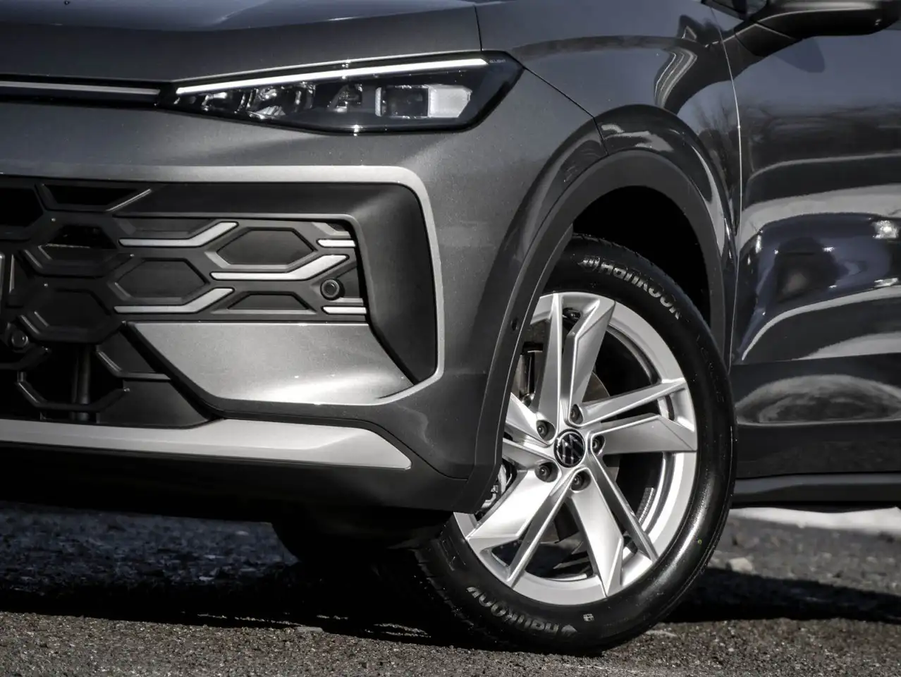 Volkswagen T-Roc Style 1.5 l eTSI DSG MATRIX PANO 5