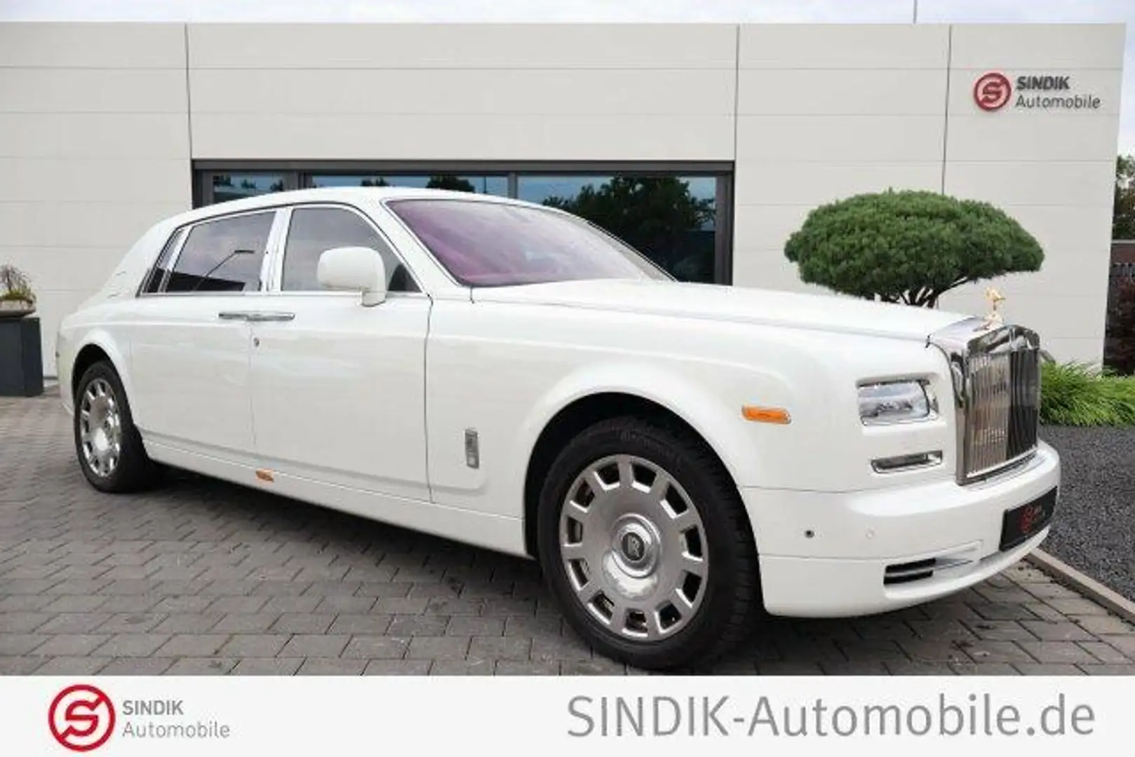 Rolls-Royce Phantom LWB Weiß - 2