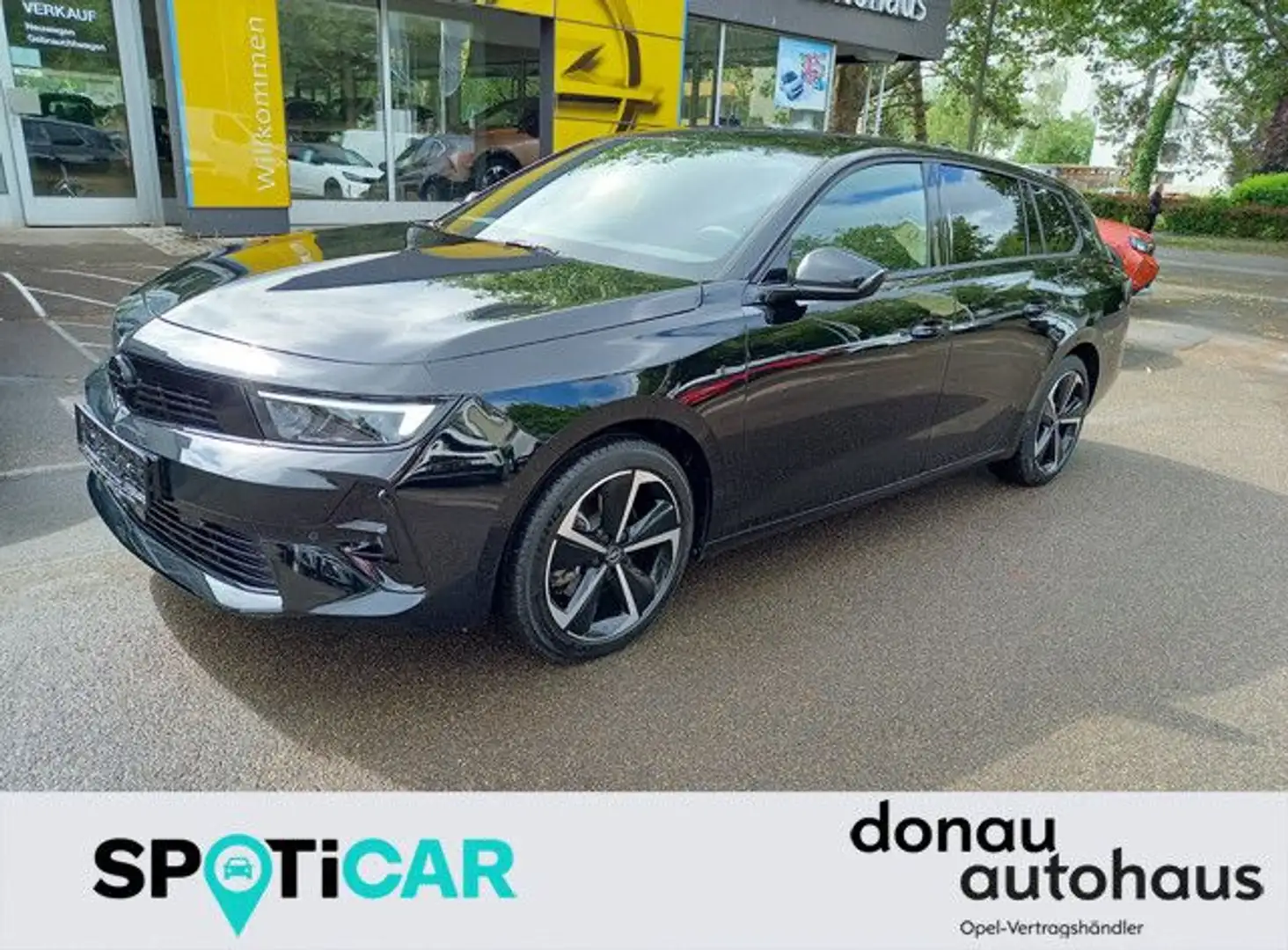 Opel Astra Sports Tourer 1.2T MT6 GS AHK Sitzhzg Negro - 1