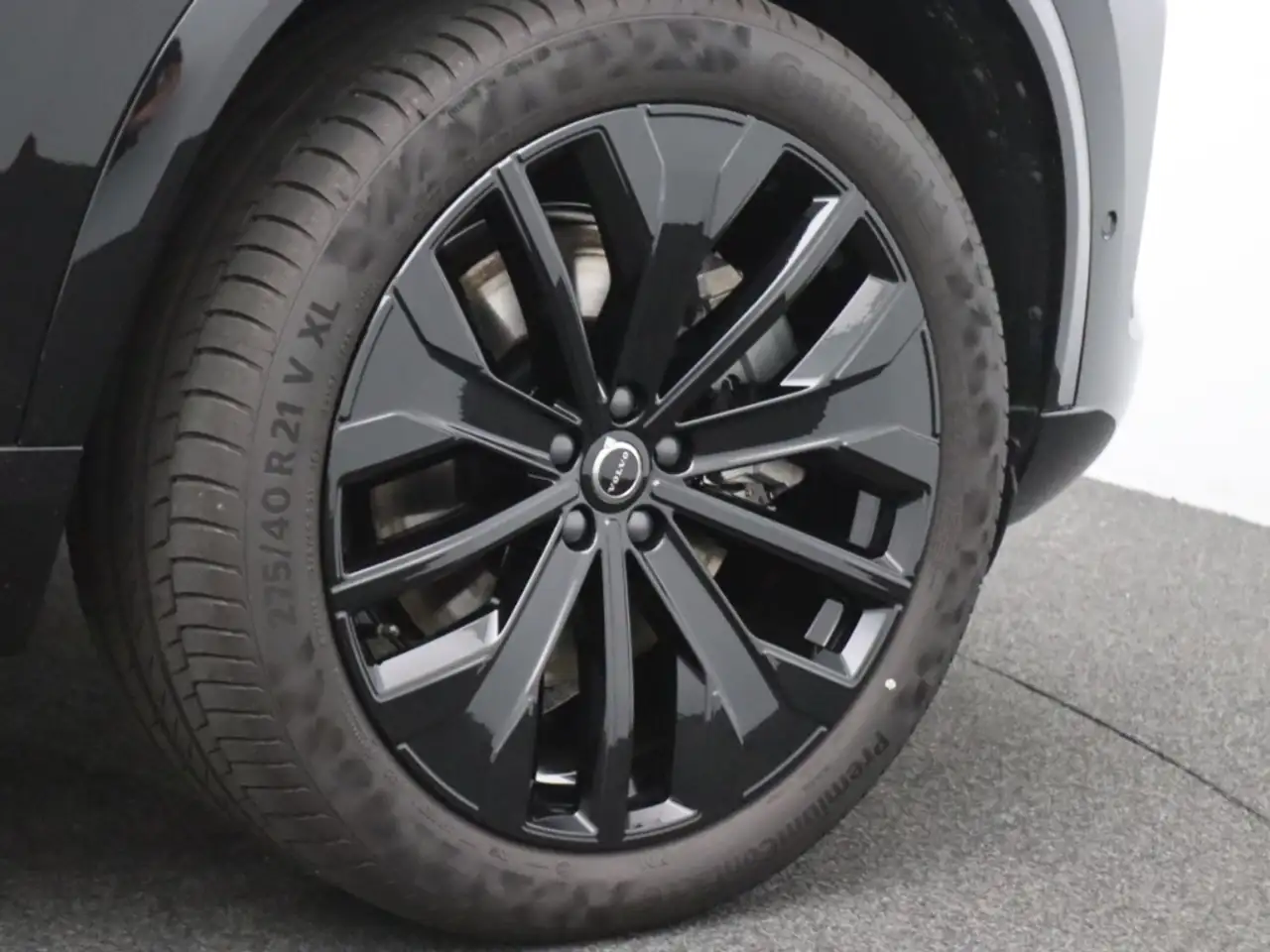 Volvo XC90 Plus Black Edition Recharge Hybrid AWD 7-Sitzer, миниатюра 9