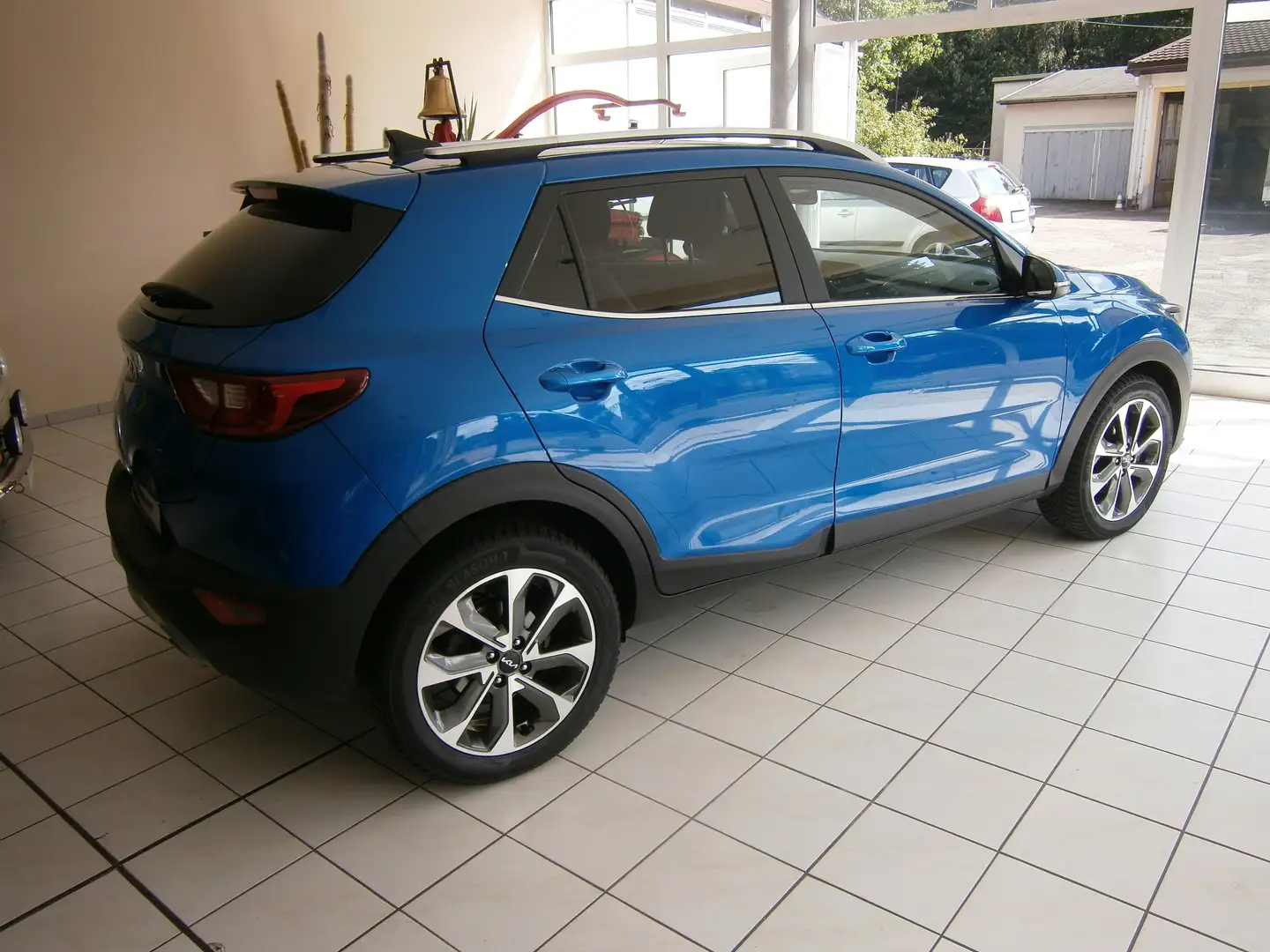 Kia Stonic Spirit Navi Sitz+ Lenkradheizung Blau - 2