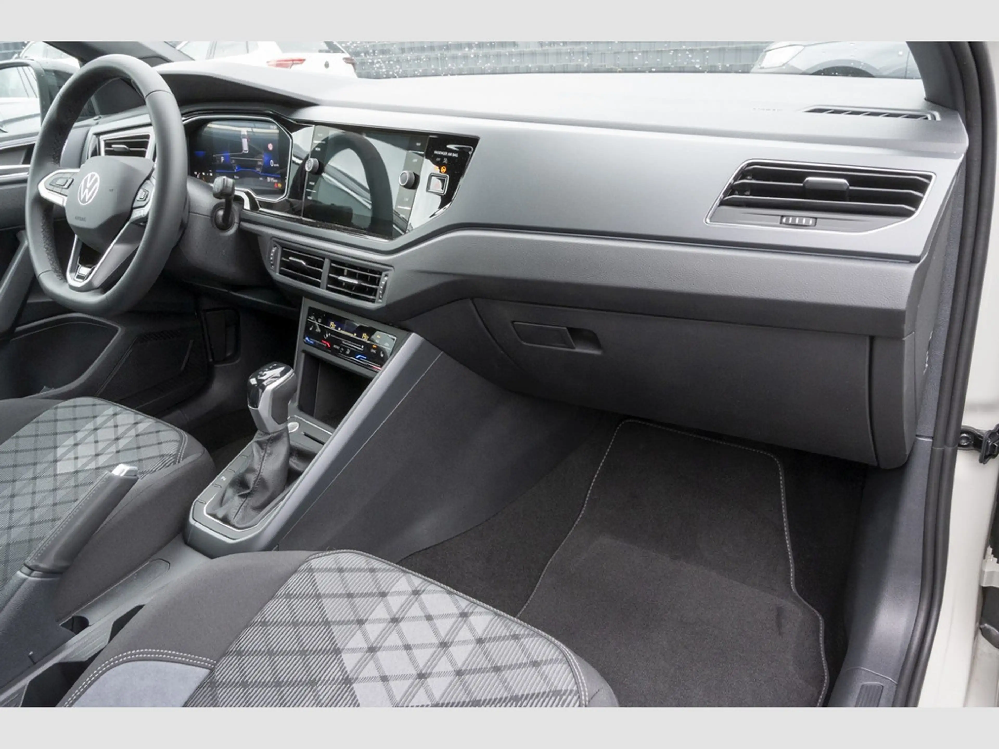 Volkswagen Taigo 1.0 TSI DSG R-Line Black Style/Kamera/Keyless Access/Licht+Sicht — photo 10