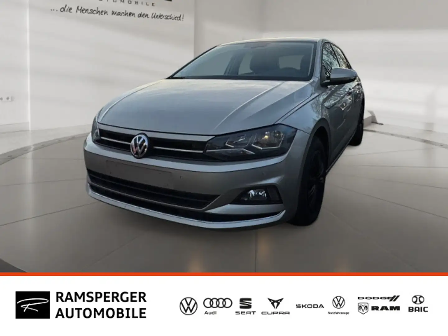 Volkswagen Polo 1.0 TSI Highline ACC/Klima/SHZPDC/uvm. Silber - 1