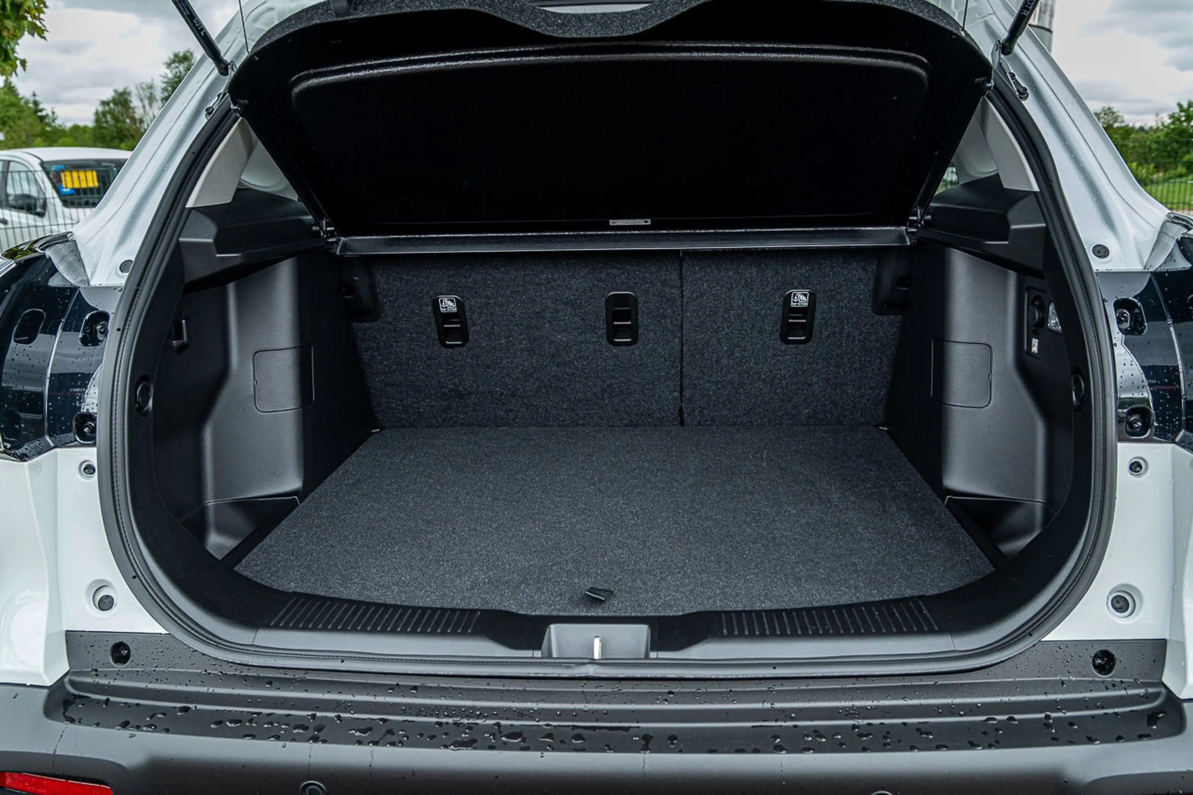 Suzuki SX4 S-Cross 1.4 Comfort + Allgrip Hybrid — photo 9