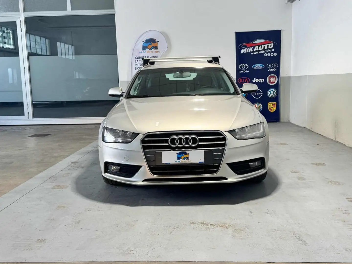 Audi A4 Avant 2.0 TDI 143CV F.AP. Beige - 1