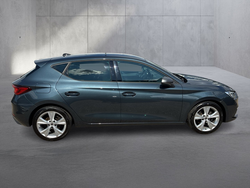 SEAT Leon FR 2.0 TDI DSG — photo 4