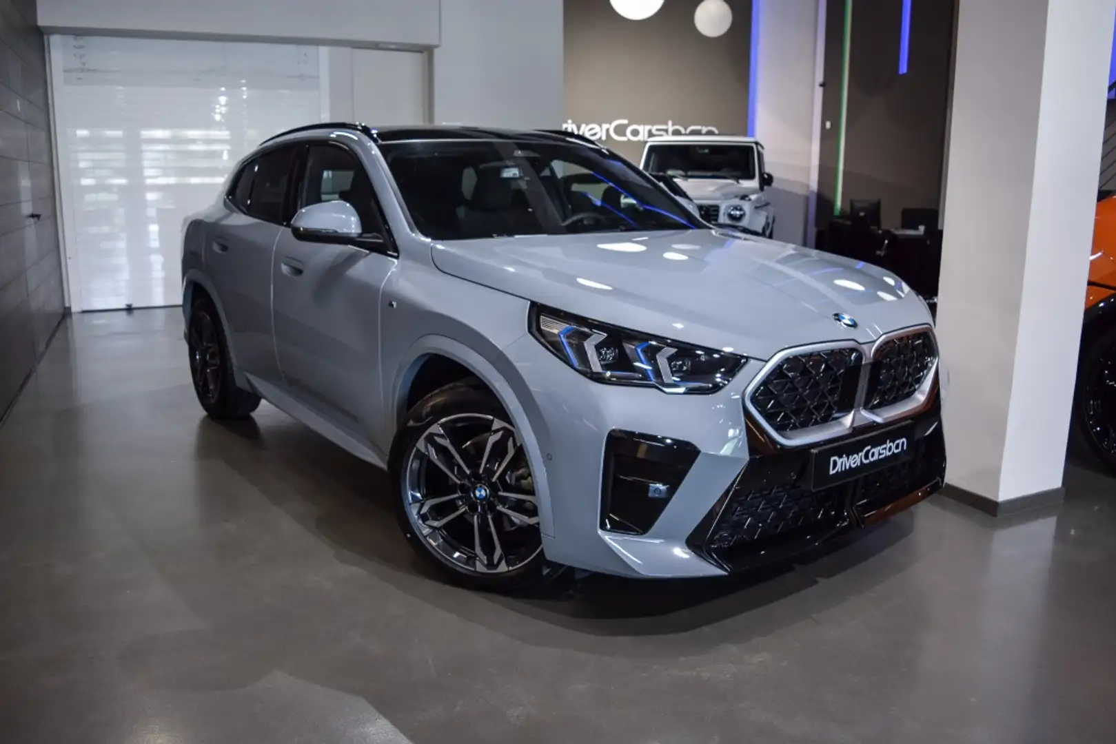 BMW X2 sDrive 20dA M Sport Gris - 2