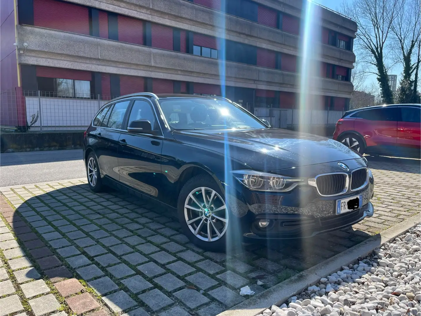 BMW 316 316d Touring Business Advantage auto - 1