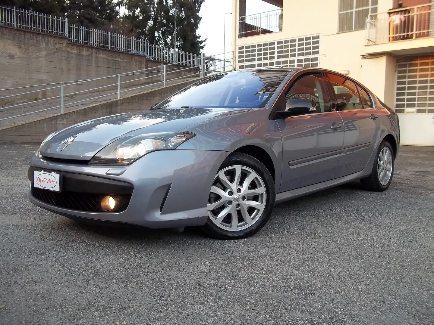 Renault Laguna 2.0 Dci 150cv 4Control proactive 73.500Km!!!! Gris - 1