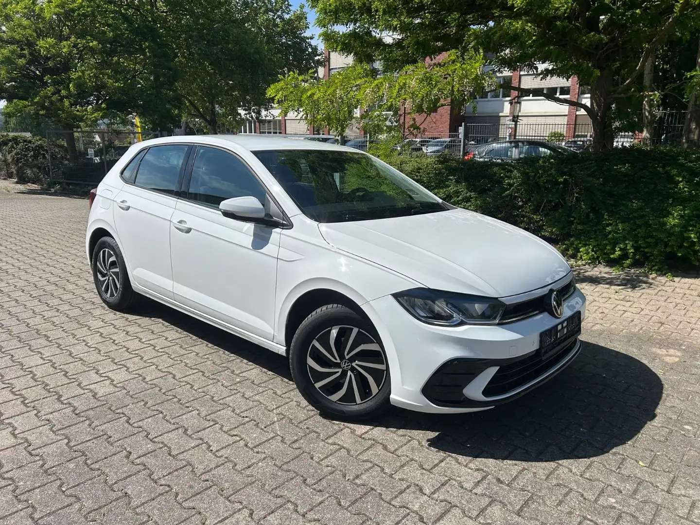 Volkswagen Polo VI 1.0 TSI Weiß - 2