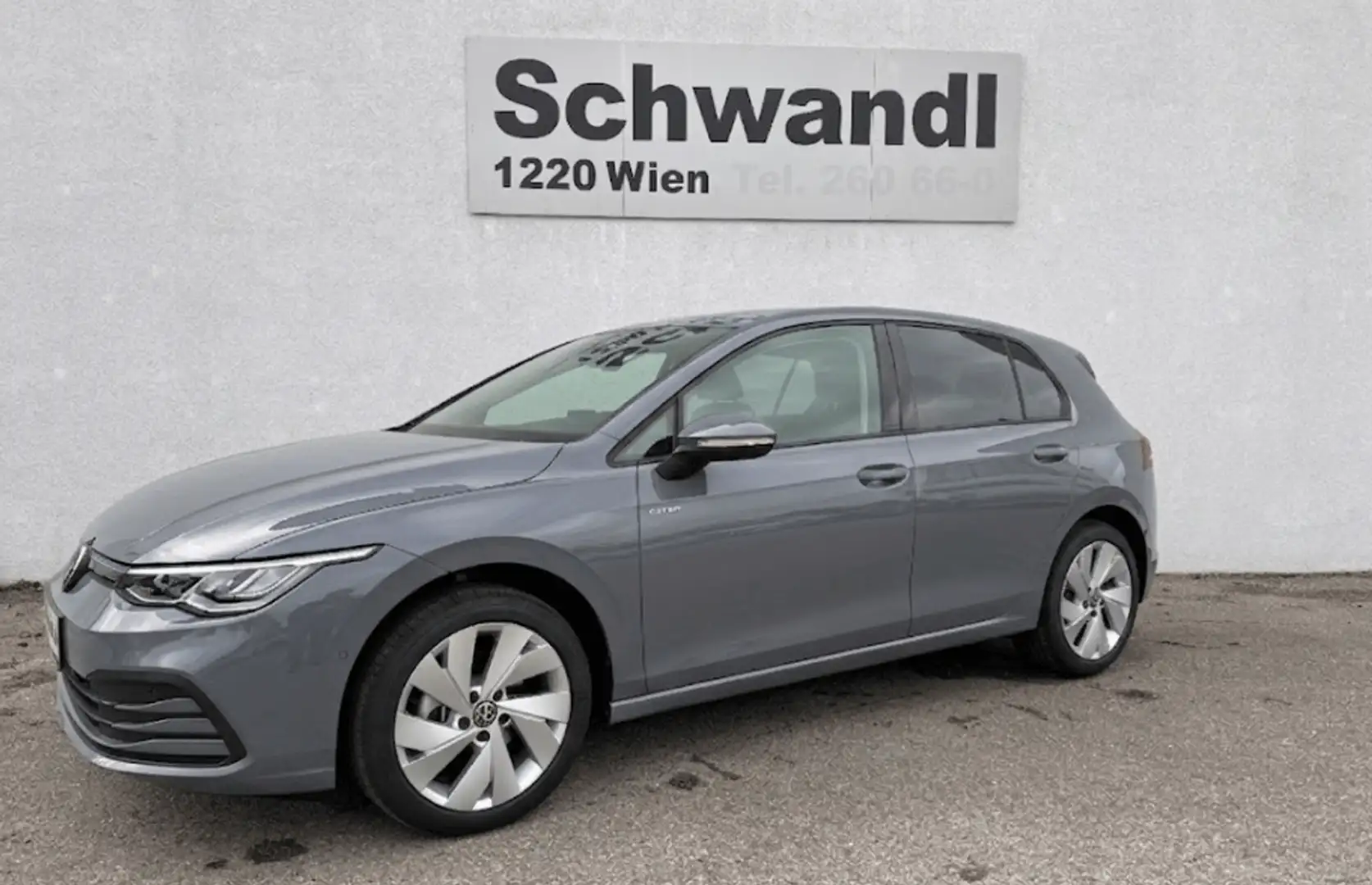 Volkswagen Golf Rabbit mHEV DSG Grau - 2