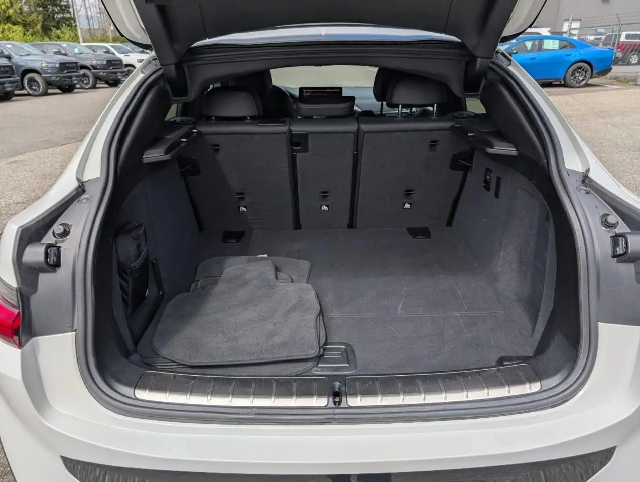 BMW X4 снимка BMW X4