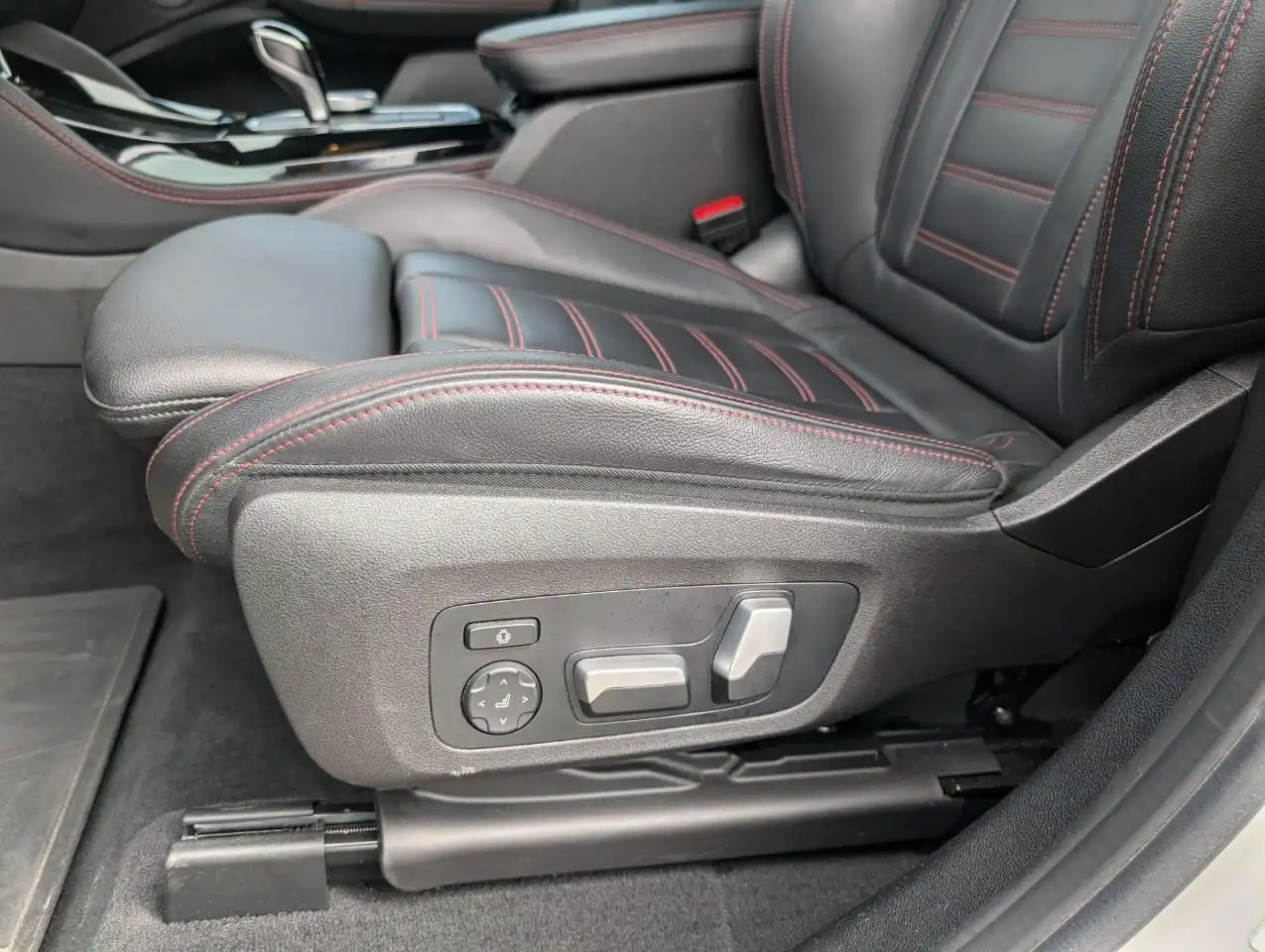 BMW X4 снимка BMW X4